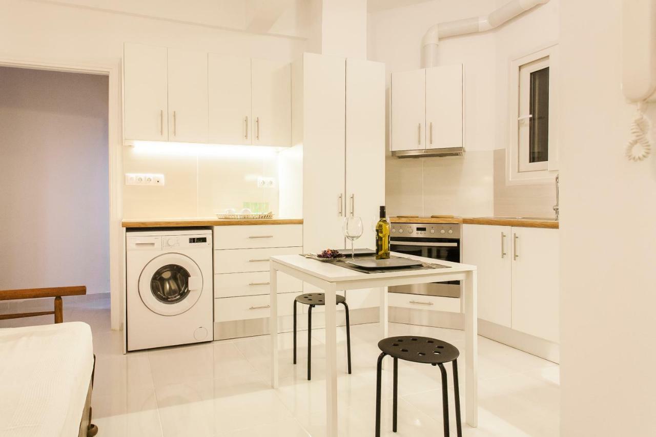 Classy And Stylish Private Apartment At Acropolis Museum Metro Station Athens Ngoại thất bức ảnh