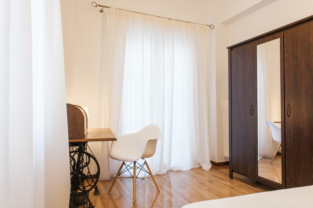 Classy And Stylish Private Apartment At Acropolis Museum Metro Station Athens Ngoại thất bức ảnh